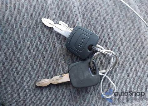 1999 Ford F-150 Work Series/Xl/Xlt from USA, damaged, VIN 1FTZX1726XNB45671